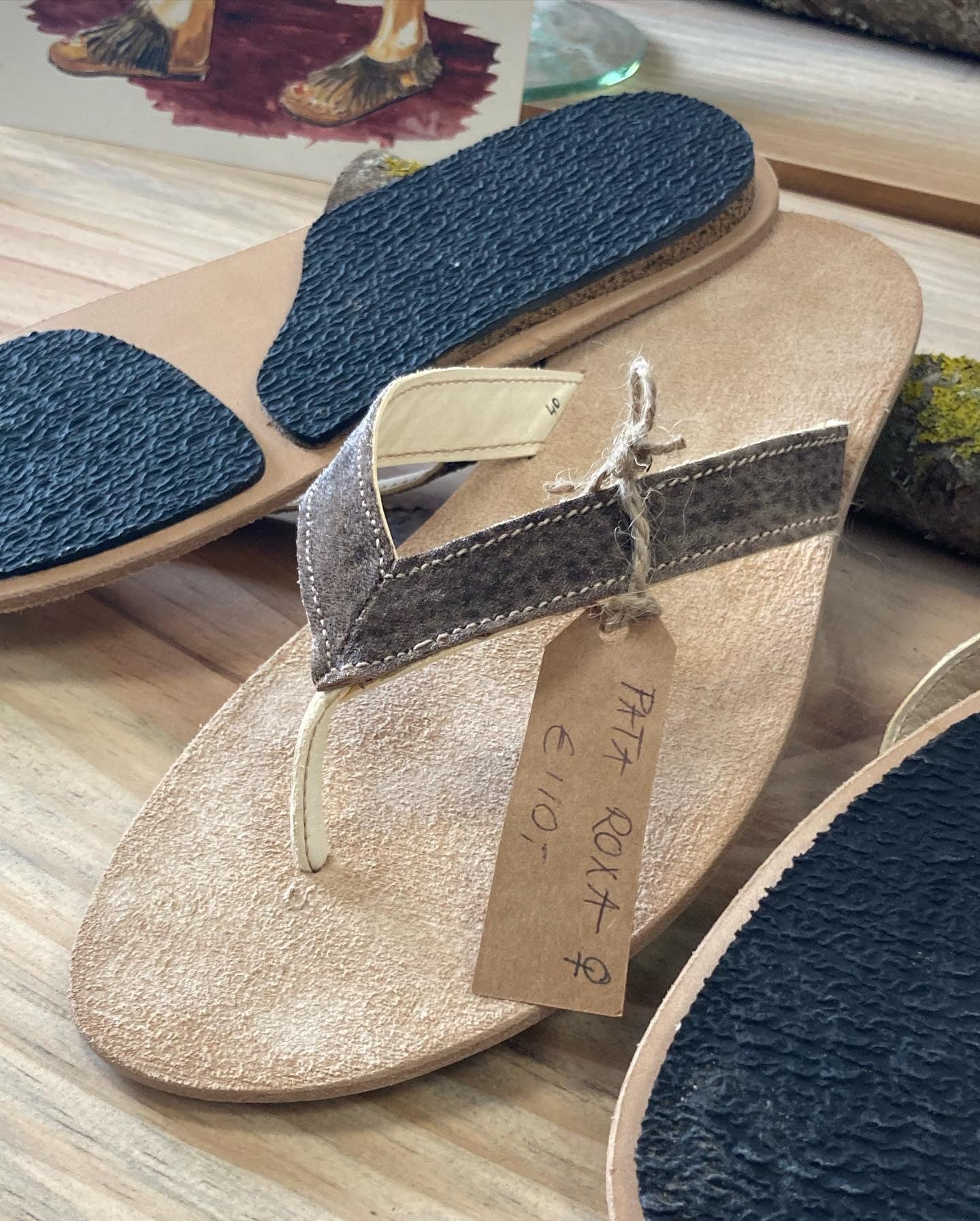 Pata Roxa - Fish Leather Sandals