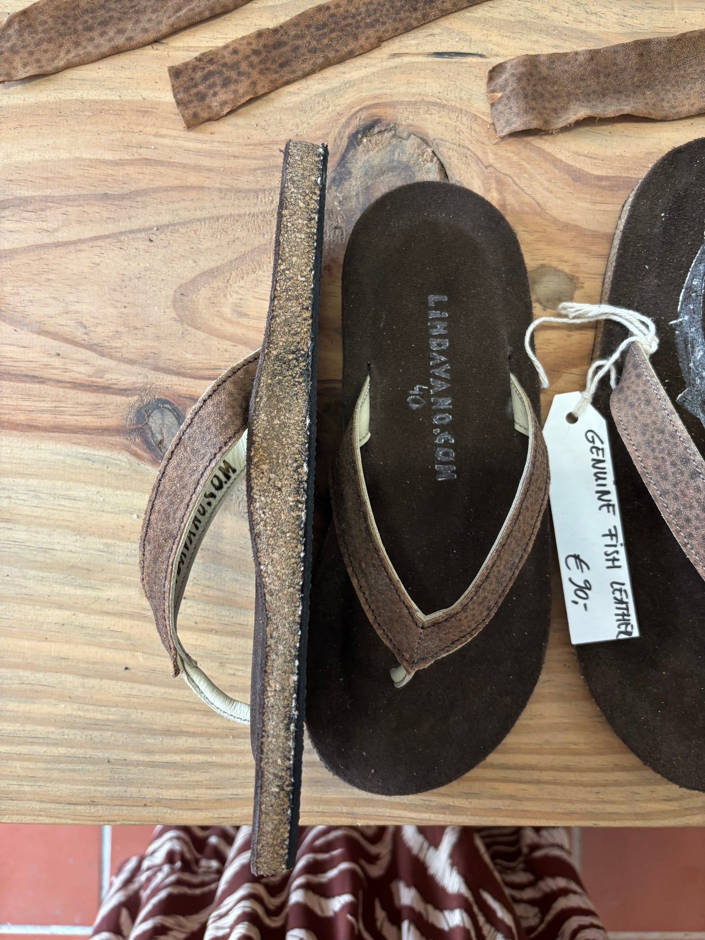 Fish Leather Flip-Flops - Cork Rubber Sole